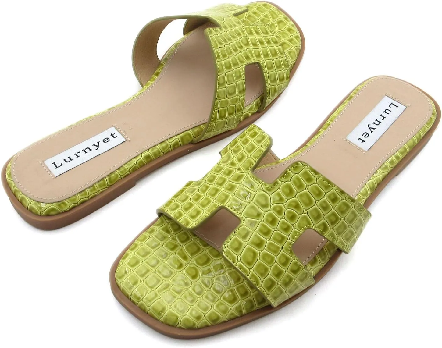 Women's Comfort Cushion Flat Sandal with Crocodile Pattern: Stylish Design Slide, Non-Slip Rubber Sole, Latex Insole for Comfort, Perfect for Parties, Gatherings, Casual Wear, Vacations, and Beach Days
