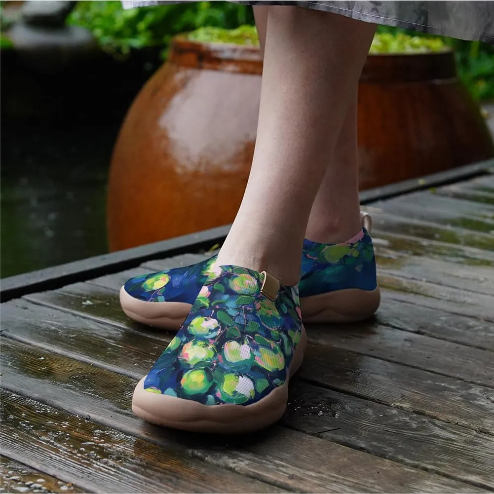 Women's Comfort Soft Walking Shoes Slip On Sneakers Knitted Art Painted Casual Loafers