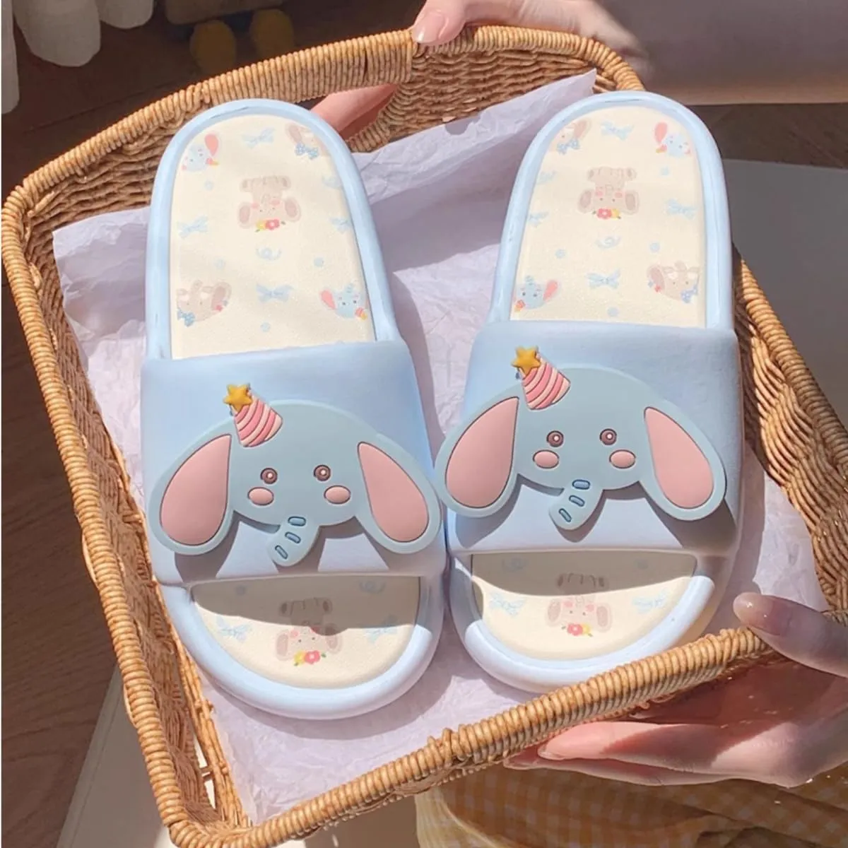Women's Elephant Sandals Non-Slip Soft Slippers Cute Animal Bathroom Slip-on Slides Removable Sole Thick Sole Indoor