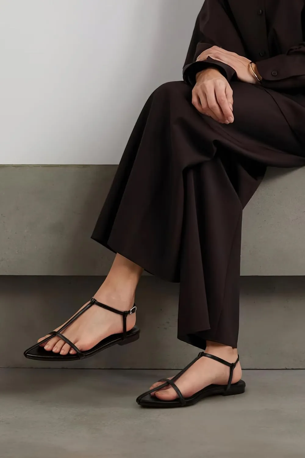 Women's Flat Sandals Pointed Open Toe T-Strap Comfortable Gladiator Summer Slide Strappy Sandals