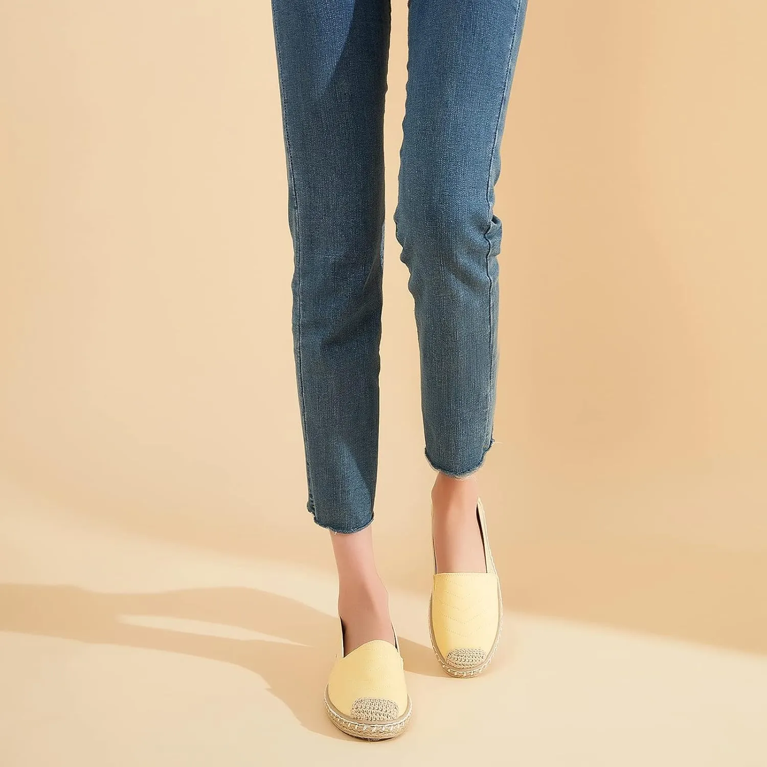 Women's Flats Shoes,Breathable Black Espadrilles Flats,Black and White Slip on Shoes(Lightweight and Soft)