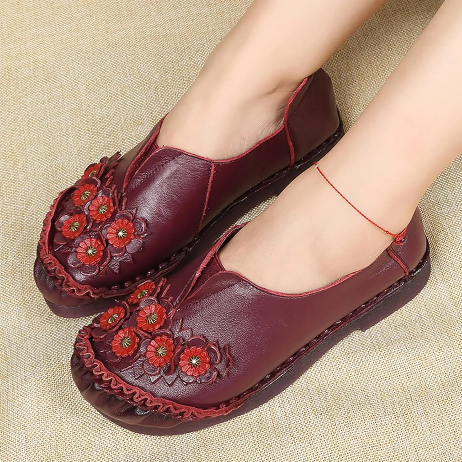 Women's Slip On Leather Casual Dress Shoes,Comfort Vintage Handmade Flowers Cut Non-slip Ox Soft Sole Walking Loafers