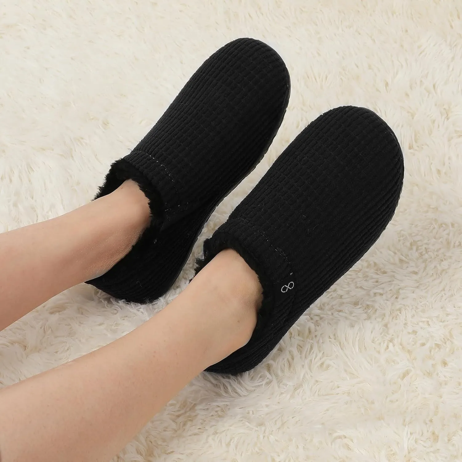 XIHALOOK Womens Mens Fuzzy Slippers Lightweight Closed Back House Shoes Slip on for Indoor Outdoor